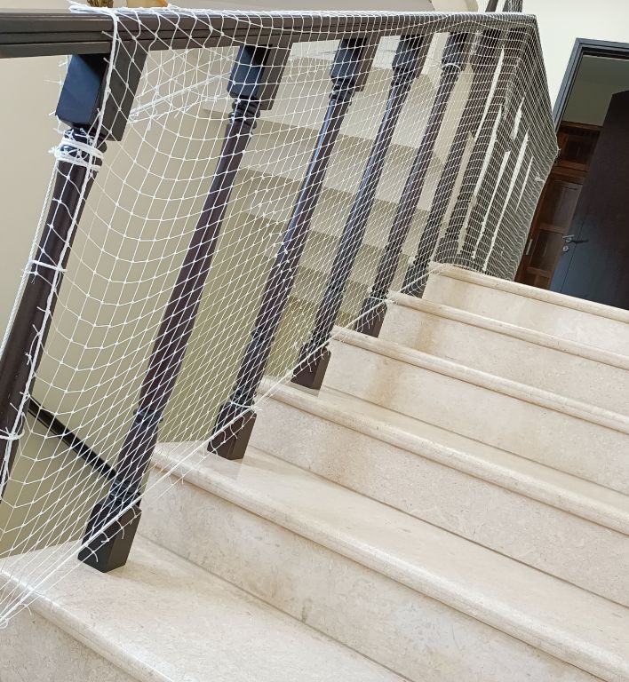 Staircase Safety Nets in Bangalore | Reach Us Now 7892096725